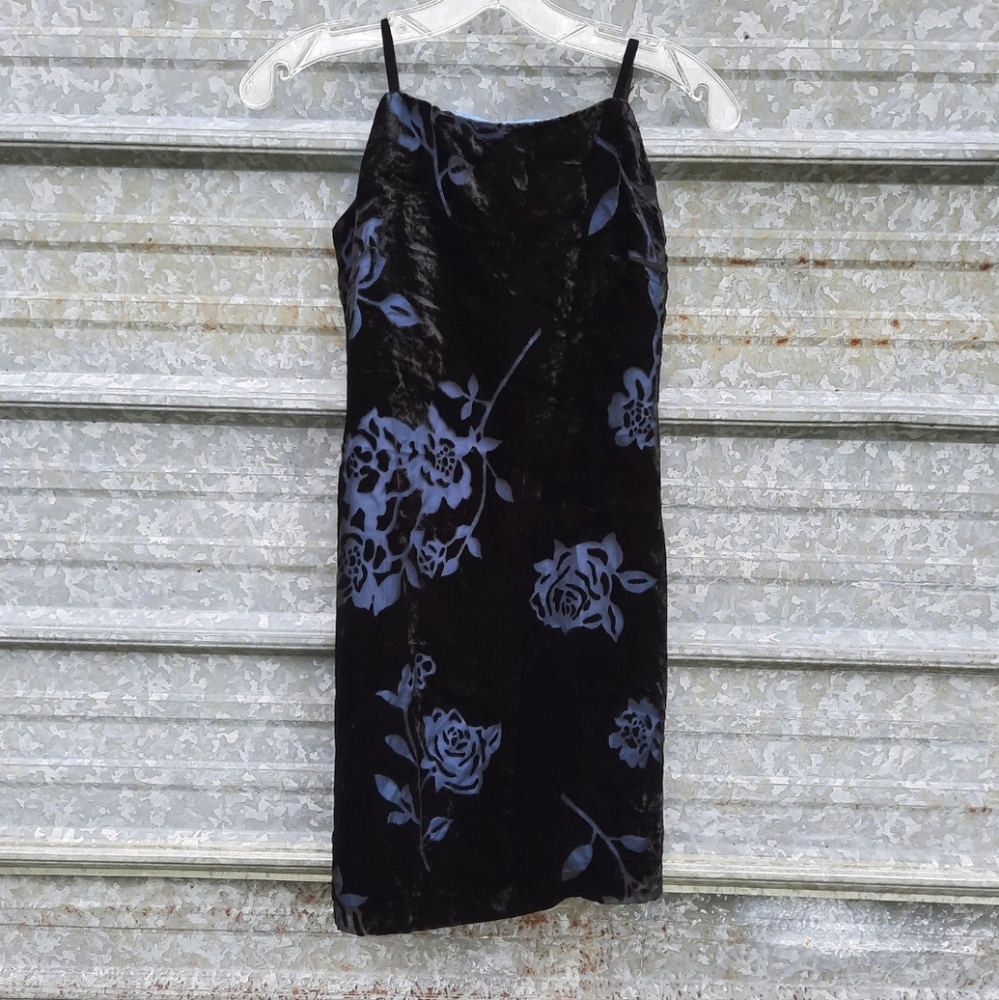 VINTAGE Black Velvet Box Cut Body Con Zip Up Back Mini Dress - Picture 3 of 15